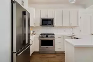 9 Independence Ave, Braintree, MA 02184 - Photo 8