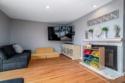 11 Winter Ave, Marlborough, MA 01752 - Photo 14