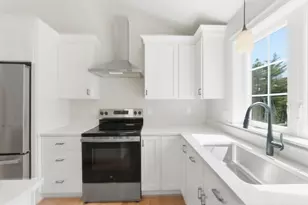 10 Foster Rd, West Brookfield, MA 01585 - Photo 6