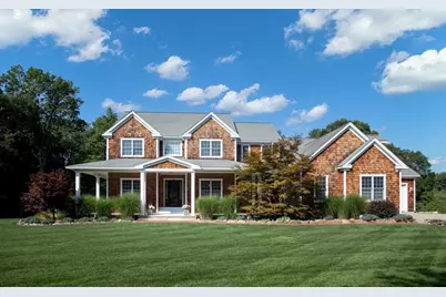 129 Dexter Lane, Rochester, MA 02770 - Photo 2