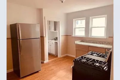 9 Francis St #9, Watertown, MA 02472 - Photo 6