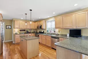 10 Rolling Meadows, Haverhill, MA 01832 - Photo 6