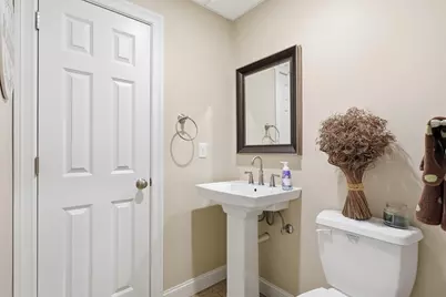 10 Rolling Meadows, Haverhill, MA 01832 - Photo 32