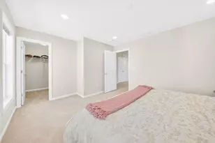 61 Aspen Way, Hopkinton, MA 01748 - Photo 32
