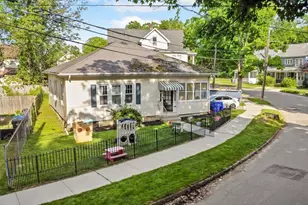 81 Eleanor Rd, Springfield, MA 01108 - Photo 2