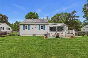 13 Thrush Ave, Plymouth, MA 02360 - Photo 8
