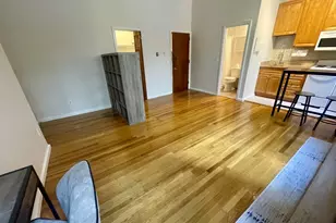 115 St Botolph St, Boston, MA 02116 - Photo 4
