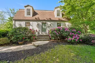 153 High St, Topsfield, MA 01983 - Photo 1