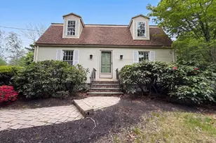 153 High St, Topsfield, MA 01983 - Photo 1
