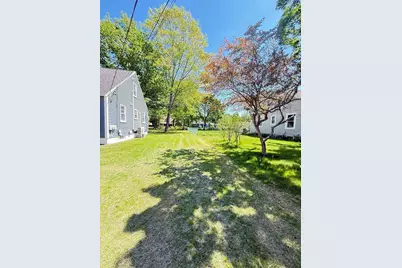 20 Doris Avenue, Portsmouth, NH 03801 - Photo 4