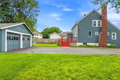 24 Henry St, Mansfield, MA 02048 - Photo 4