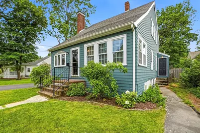 24 Henry St, Mansfield, MA 02048 - Photo 2