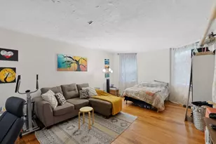 1071 Beacon St, Brookline, MA 02446 - Photo 4