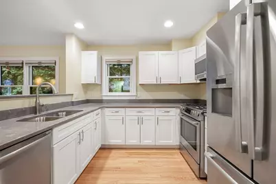 10 Eustis Street #10, Cambridge, MA 02140 - Photo 8