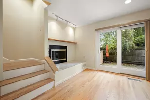 10 Eustis St, Cambridge, MA 02140 - Photo 4