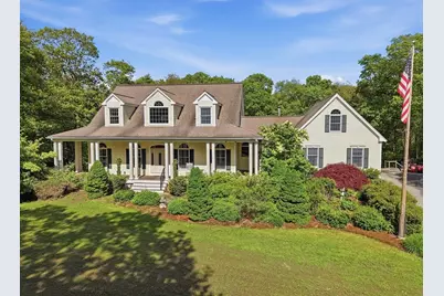 332 Division Road, Dartmouth, MA 02748 - Photo 2