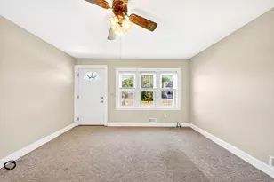 1158 Victoria St, New Bedford, MA 02745 - Photo 12