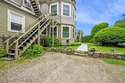 10 Dalton #2, Gloucester, MA 01923 - Photo 36