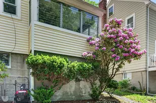 64 Redlands Rd, Boston, MA 02132 - Photo 30
