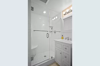 27 Waldron Street, Marblehead, MA 01945 - Photo 14