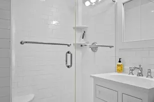 27 Waldron St, Marblehead, MA 01945 - Photo 14
