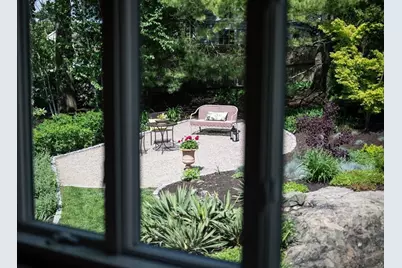 27 Waldron Street, Marblehead, MA 01945 - Photo 22