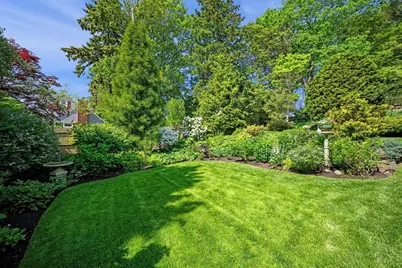 27 Waldron Street, Marblehead, MA 01945 - Photo 24