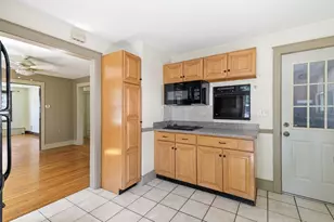90 Lawn Ave, Quincy, MA 02169 - Photo 14