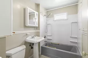 90 Lawn Ave, Quincy, MA 02169 - Photo 20
