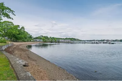 90 Lawn Ave, Quincy, MA 02169 - Photo 32