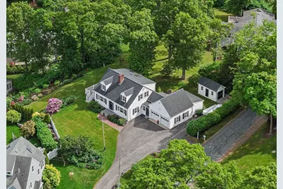 11 Boles Rd, Marshfield, MA 02050 - Photo 1
