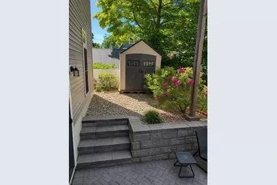 28 Park Ave, Medford, MA 02155 - Photo 34