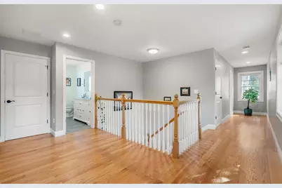 28 Park Ave, Medford, MA 02155 - Photo 12