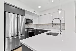 85 Willow Ct, Boston, MA 02125 - Photo 4