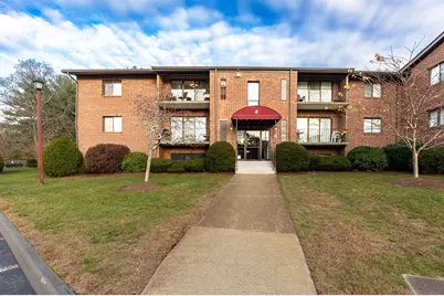 221 Oak Street #4-31, Brockton, MA 02301 - Photo 1