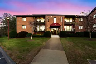 221 Oak St, Brockton, MA 02301 - Photo 2