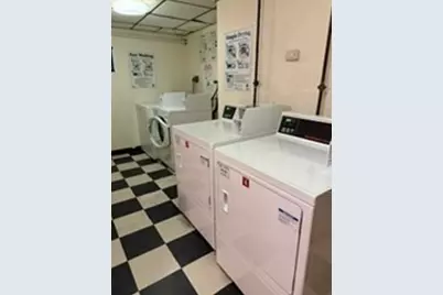 457 Washington St #8, Newton, MA 02458 - Photo 20