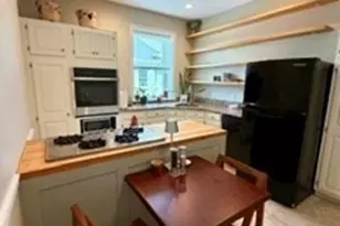457 Washington St, Newton, MA 02458 - Photo 8