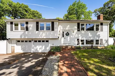37 Old Coach Rd, Braintree, MA 02184 - Photo 1