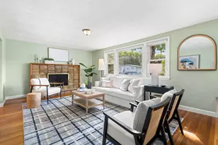 37 Old Coach Rd, Braintree, MA 02184 - Photo 6