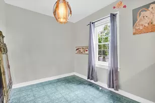 23 Oakes Ave, Southbridge, MA 01550 - Photo 20