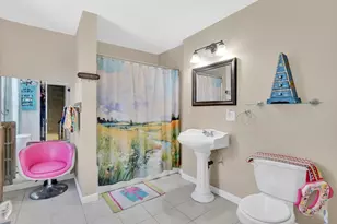 23 Oakes Ave, Southbridge, MA 01550 - Photo 22