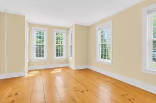 23 Oakes Ave, Southbridge, MA 01550 - Photo 6