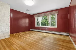 179 Woburn St, Medford, MA 02155 - Photo 14