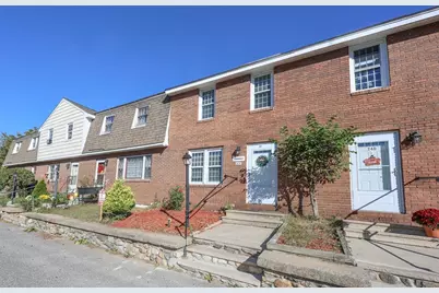 32A Rockingham Street #32A, Lowell, MA 01852 - Photo 2