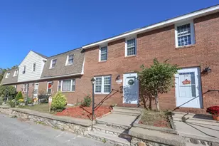 32A Rockingham St, Lowell, MA 01852 - Photo 2