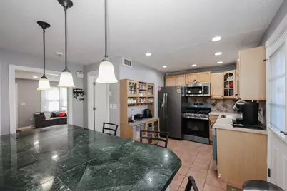 32A Rockingham Street #32A, Lowell, MA 01852 - Photo 4