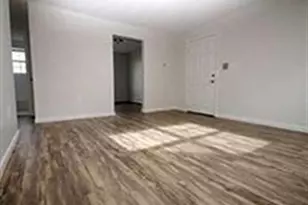 12 Tremont St, Kingston, MA 02364 - Photo 2