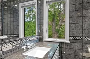 244 Ocean Ave, Marblehead, MA 01945 - Photo 34