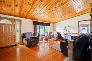 108 Oak Knolls Circle, Ludlow, MA 01056 - Photo 8